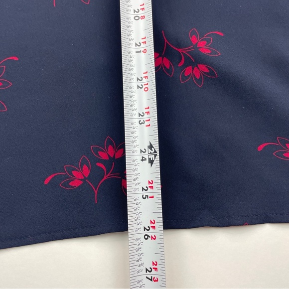 LOFT Women's Size Large Cold Shoulder Blue Floral Long Sleeve V-Neck Blouse - Picture 14 of 14